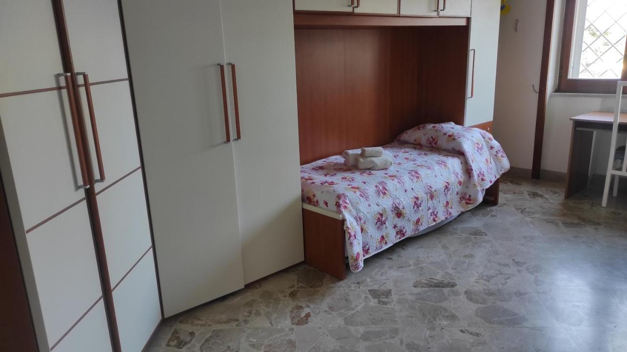 Apartamento Sakura House Near Vesuvius, Herculaneum And Pompeii Free Parking Torre del Greco Exterior foto